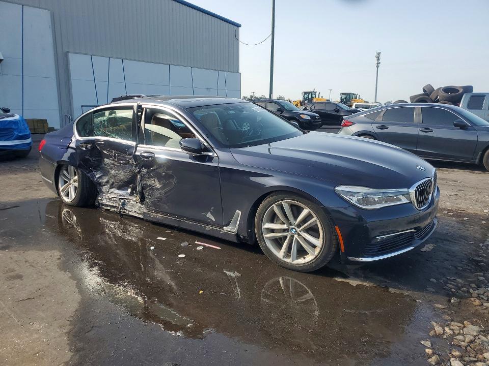 2017 Bmw 750 მანქანა იყიდება აუქციონზე, vin: WBA7F2C55HG422684, აუქციონის ნომერი: 60595306