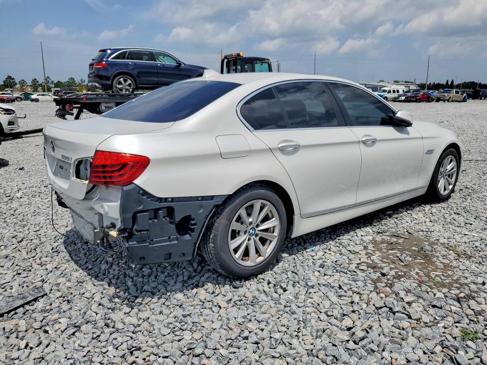 2015 Bmw 528 მანქანა იყიდება აუქციონზე, vin: WBA5A7C50FD627525, აუქციონის ნომერი: 61012466