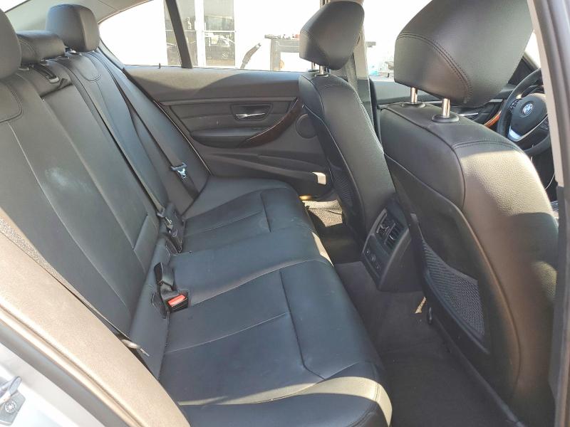 2015 Bmw 328 მანქანა იყიდება აუქციონზე, vin: WBA3B3G59FNR87409, აუქციონის ნომერი: 60777546