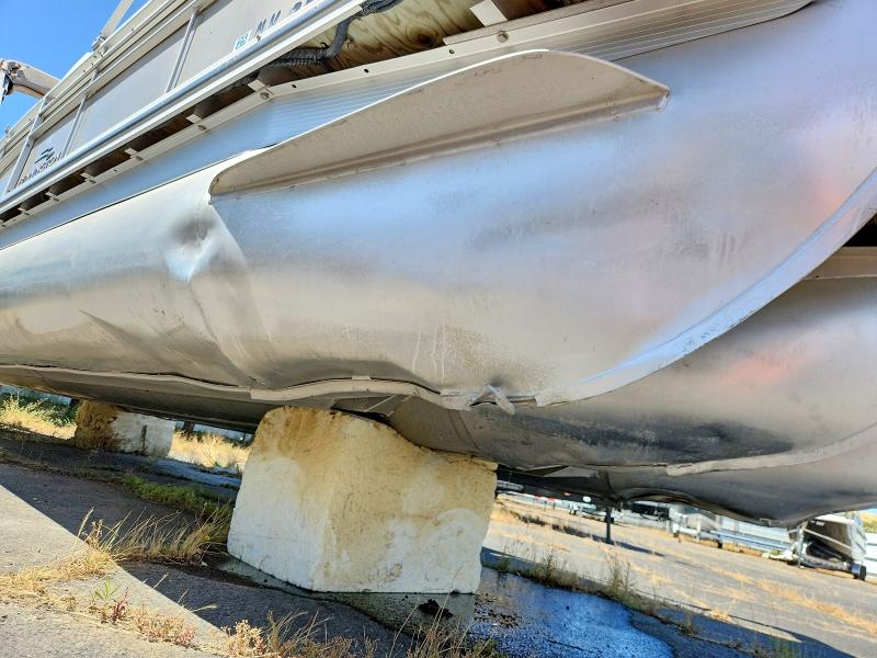 68390085 :رقم المزاد ، ETW84245H213 vin ، 2013 Bennington Marine Boat مزاد بيع