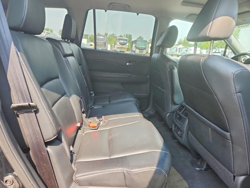 Продаж на аукціоні авто 2016 Honda Pilot, vin: 5FNYF6H85GB055232, номер лоту: 61640996