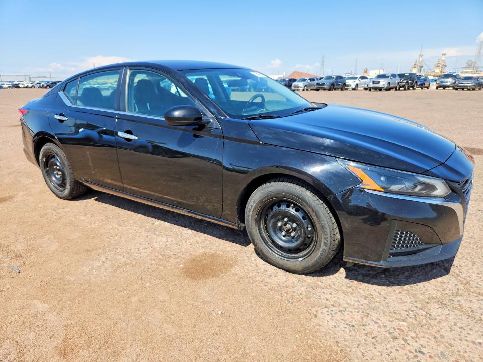 60132906 :رقم المزاد ، 1N4BL4BV6PN394638 vin ، 2023 Nissan Altima مزاد بيع