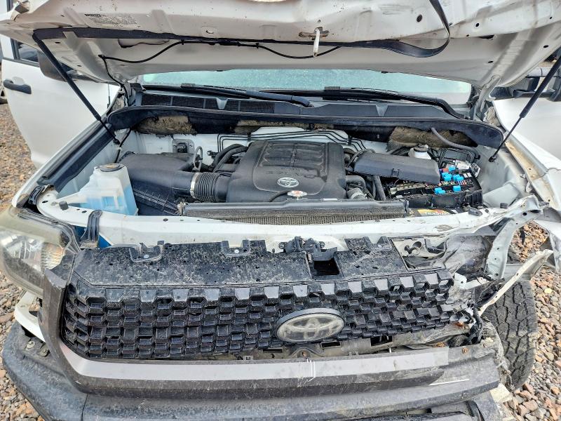 Продаж на аукціоні авто 2018 Toyota Tundra, vin: 5TFCY5F13JX022764, номер лоту: 61127296