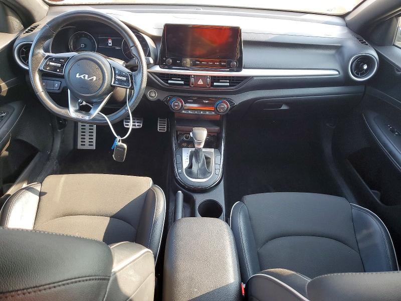 2023 Kia Forte მანქანა იყიდება აუქციონზე, vin: 3KPF54AD1PE653605, აუქციონის ნომერი: 61085656