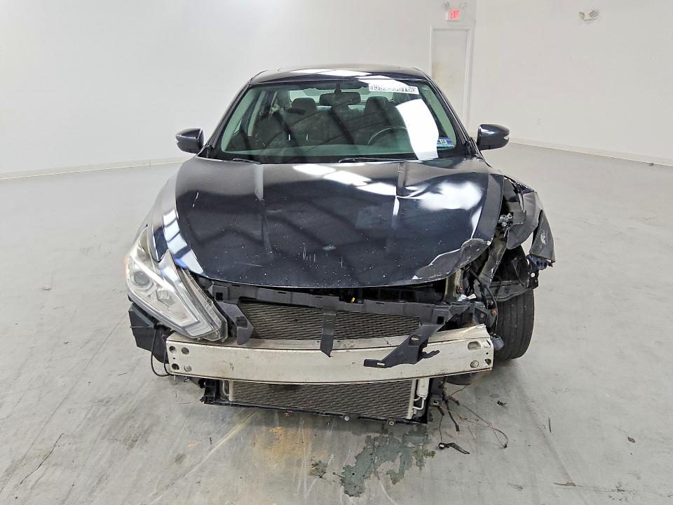 Продаж на аукціоні авто 2017 Nissan Altima, vin: 1N4AL3AP8HC127863, номер лоту: 59199876