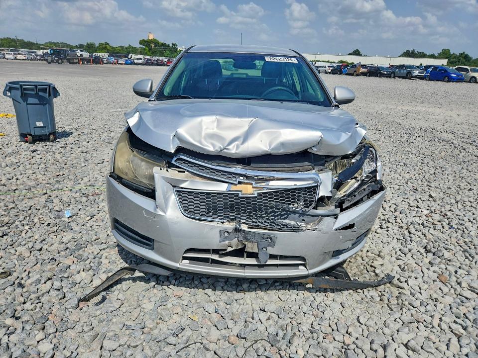 2011 Chevrolet Cruze მანქანა იყიდება აუქციონზე, vin: 1G1PE5S95B7249731, აუქციონის ნომერი: 60623186