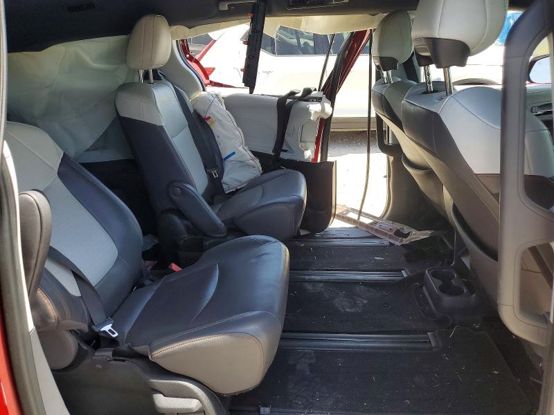 2022 Toyota Sienna მანქანა იყიდება აუქციონზე, vin: 5TDXRKEC9NS085170, აუქციონის ნომერი: 61542336