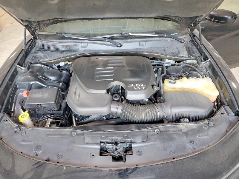 60439946 :رقم المزاد ، 2C3CDXFG1FH859007 vin ، 2015 Dodge Charger مزاد بيع