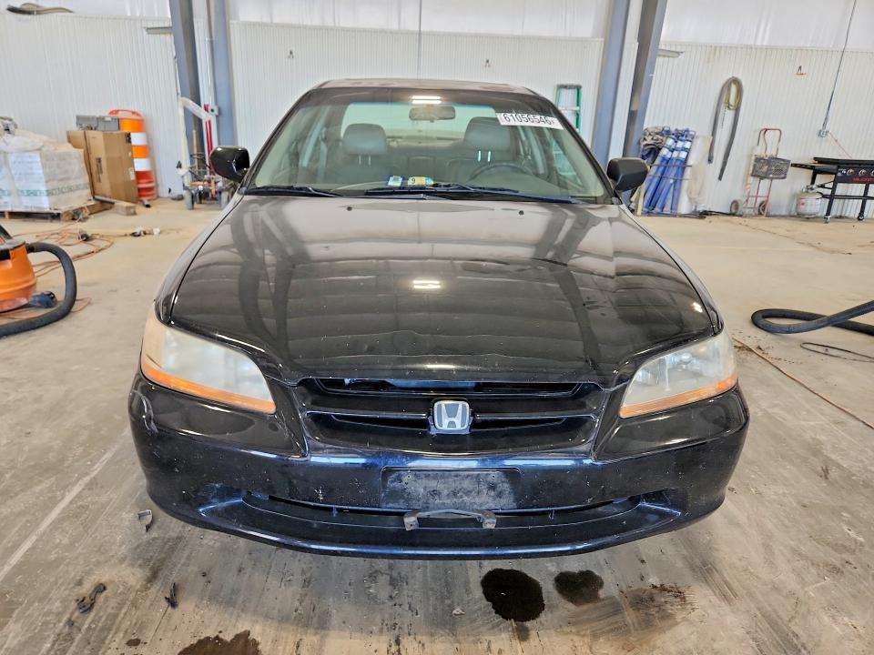 Продажа на аукционе авто 2000 Honda Accord, vin: 1HGCG6688YA029536, номер лота: 61056546
