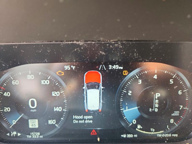 Продаж на аукціоні авто 2021 Volvo Xc60, vin: YV4102DL3M1813706, номер лоту: 60665436