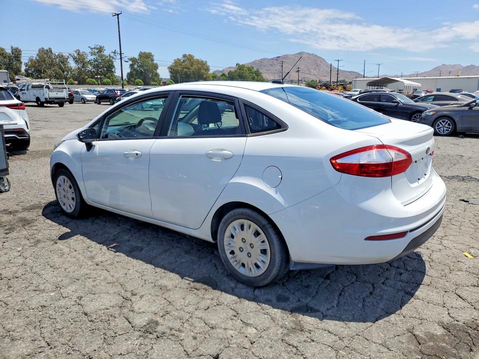 2016 Ford Fiesta მანქანა იყიდება აუქციონზე, vin: 3FADP4AJ5GM120028, აუქციონის ნომერი: 62274116