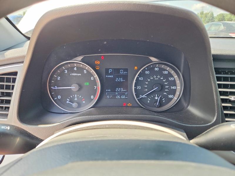 Продаж на аукціоні авто 2017 Hyundai Elantra, vin: 5NPD74LF1HH112714, номер лоту: 61518996