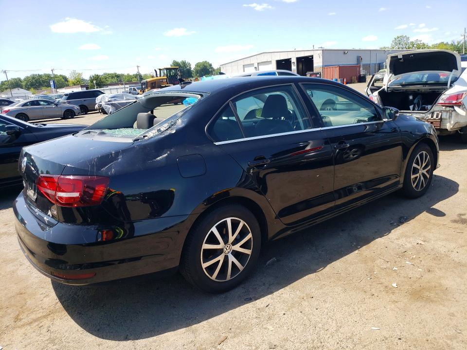 60989906 :رقم المزاد ، 3VWDB7AJ6HM373707 vin ، 2017 Volkswagen Jetta مزاد بيع