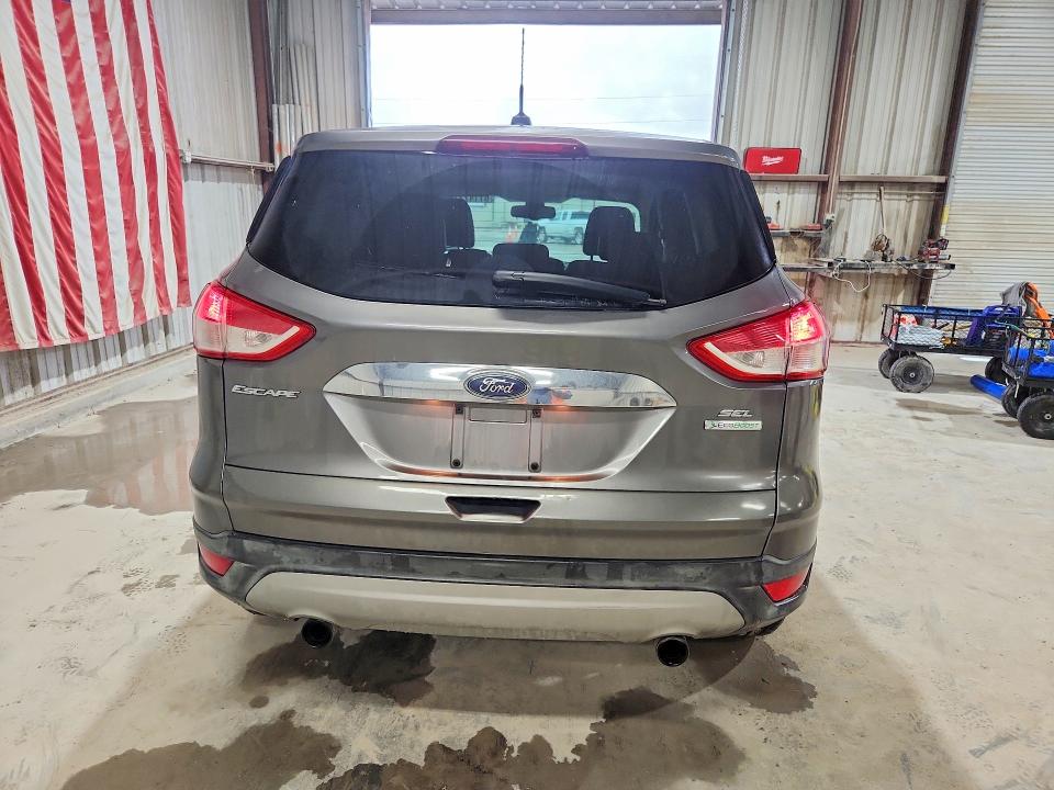 2013 Ford Escape მანქანა იყიდება აუქციონზე, vin: 1FMCU0HX7DUB47574, აუქციონის ნომერი: 61147376