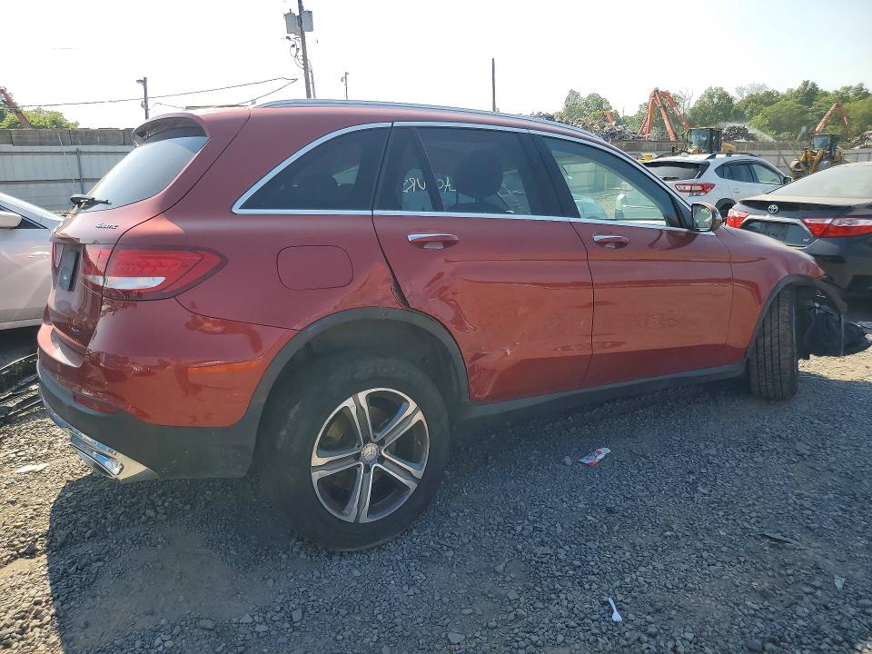 61464156 :رقم المزاد ، WDC0G4KB8HF198220 vin ، 2017 Mercedes-benz Glc مزاد بيع