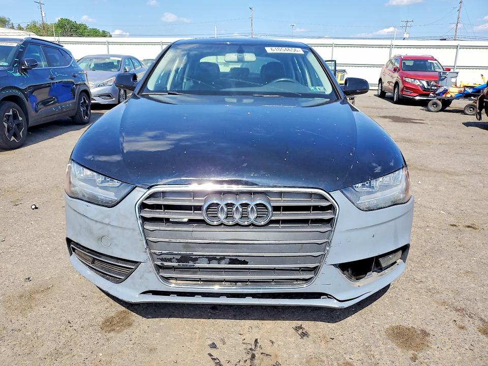 Продажа на аукционе авто 2014 Audi A4, vin: WAUBFAFL5EN032612, номер лота: 61054656