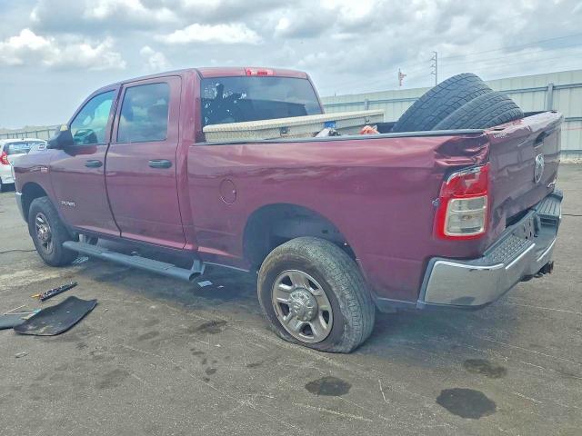 63164526 :رقم المزاد ، 3C6UR5CJ3MG622982 vin ، 2021 Ram 2500 مزاد بيع