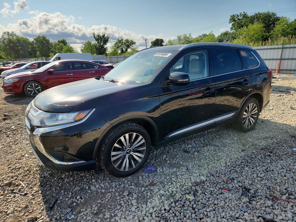 2020 Mitsubishi Outlander მანქანა იყიდება აუქციონზე, vin: JA4AZ3A38LZ037022, აუქციონის ნომერი: 61976606