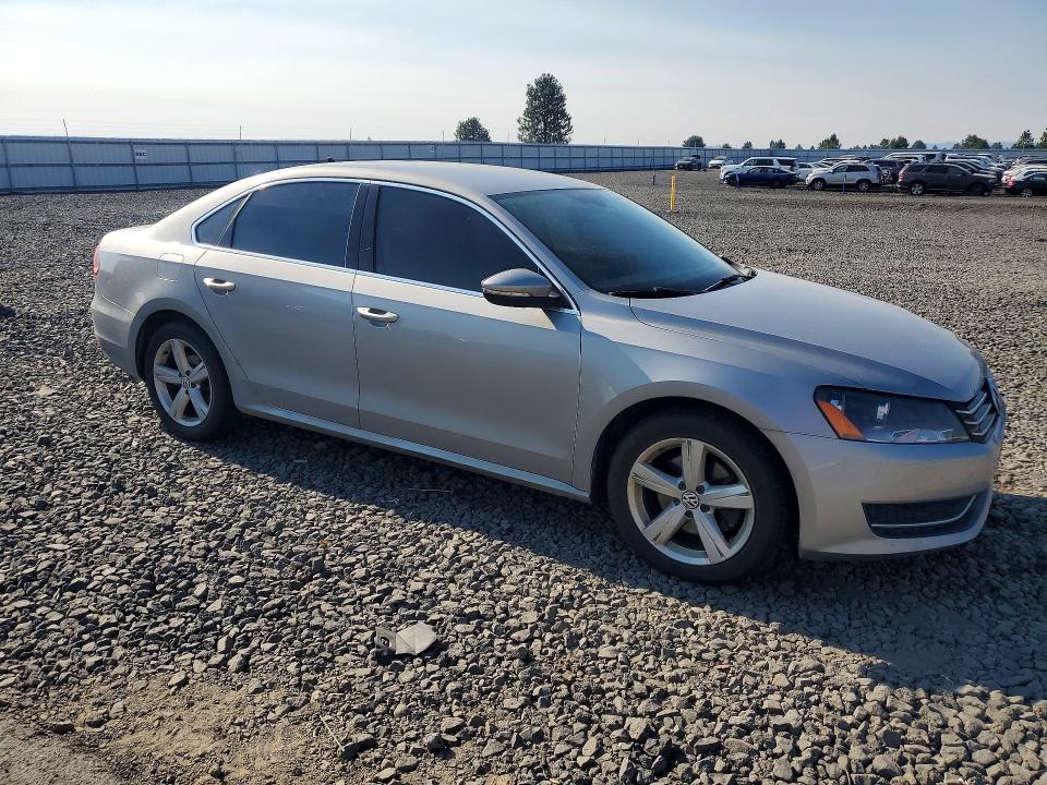 2012 Volkswagen Passat მანქანა იყიდება აუქციონზე, vin: 1VWBP7A37CC099986, აუქციონის ნომერი: 63027946
