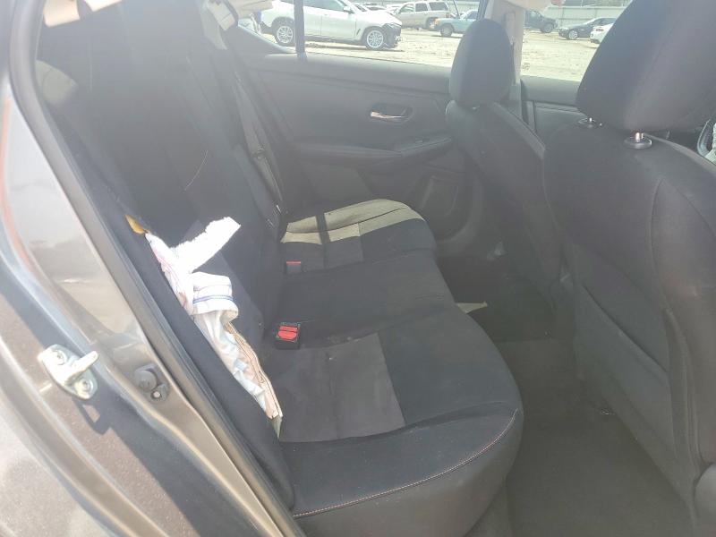 62541436 :رقم المزاد ، 3N1AB8DV5MY233681 vin ، 2021 Nissan Sentra مزاد بيع