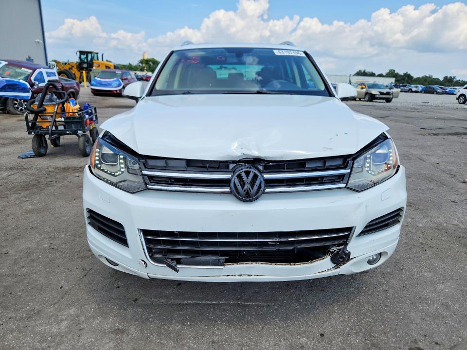 Auction sale of the 2013 Volkswagen Touareg, vin: WVGEP9BP3DD004411, lot number: 63197496