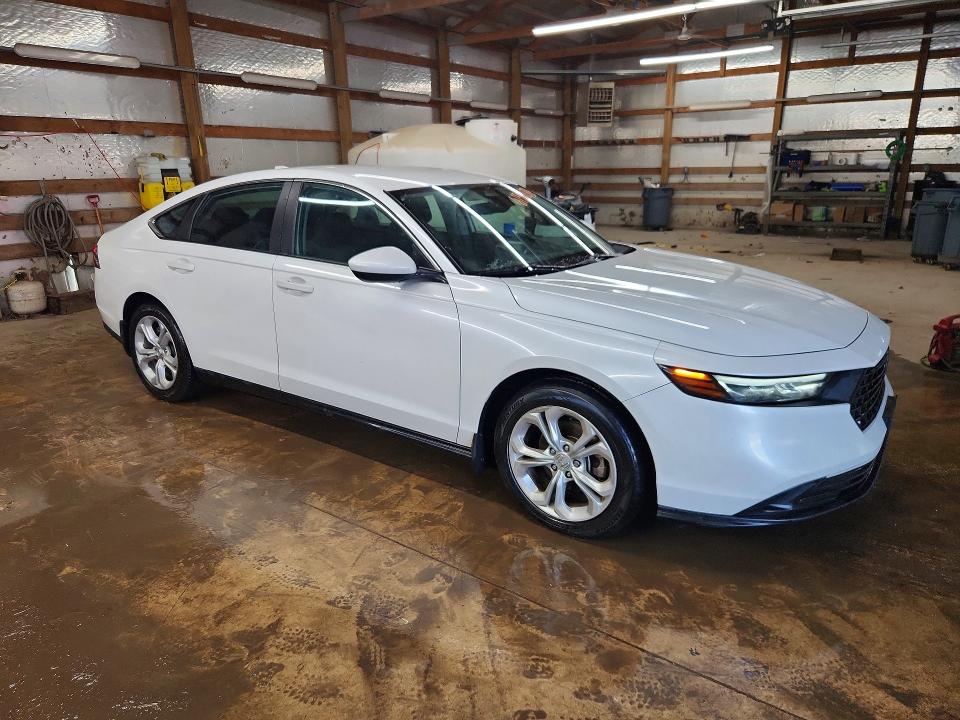 Продажа на аукционе авто 2024 Honda Accord, vin: 1HGCY1F27RA062556, номер лота: 61582786