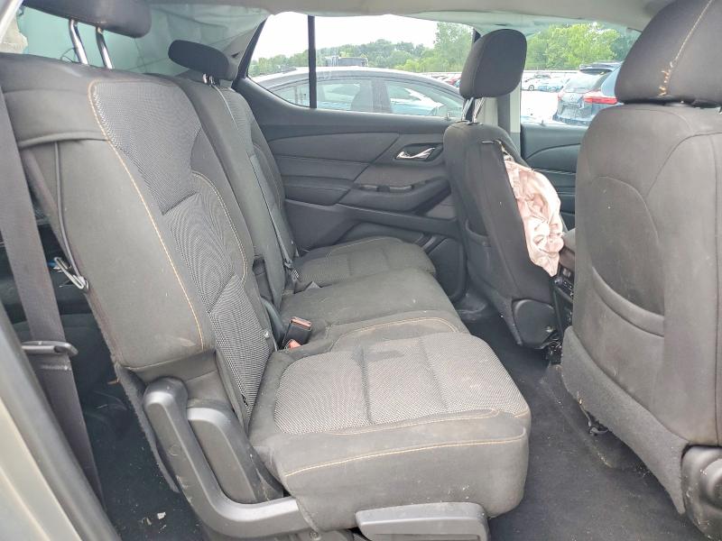 Продаж на аукціоні авто 2018 Chevrolet Traverse, vin: 1GNEVGKW7JJ220451, номер лоту: 60620176