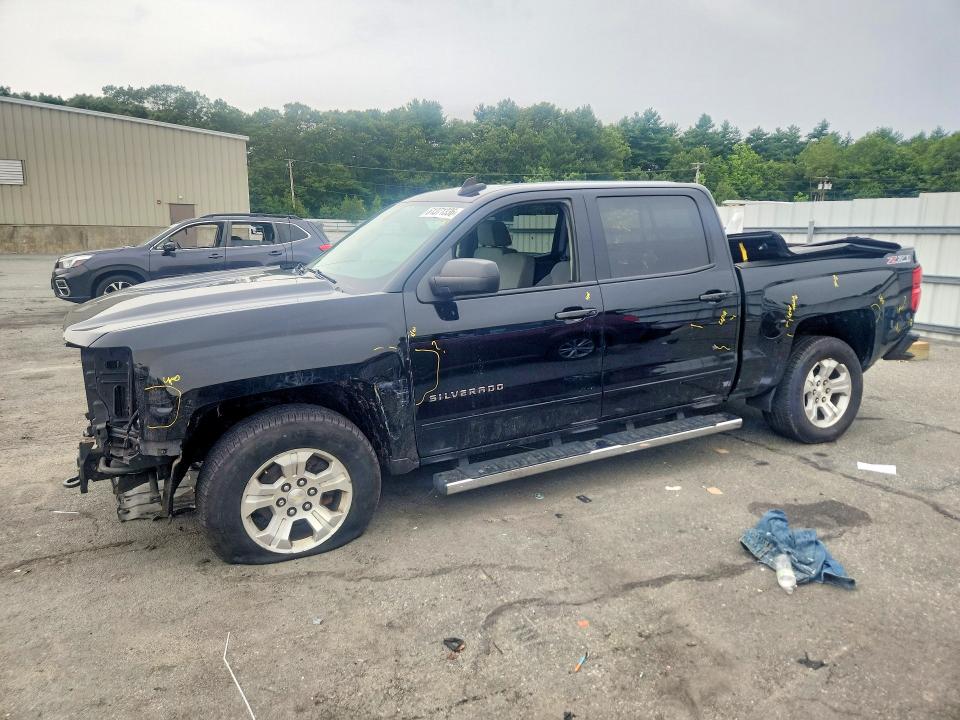 61371336 :رقم المزاد ، 3GCUKREC9HG465743 vin ، 2017 Chevrolet Silverado مزاد بيع