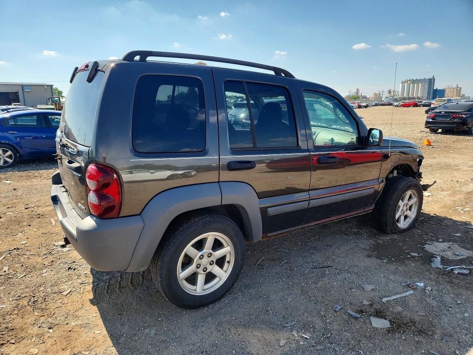 60201986 :رقم المزاد ، 1J4GL48K75W570837 vin ، 2005 Jeep Liberty مزاد بيع