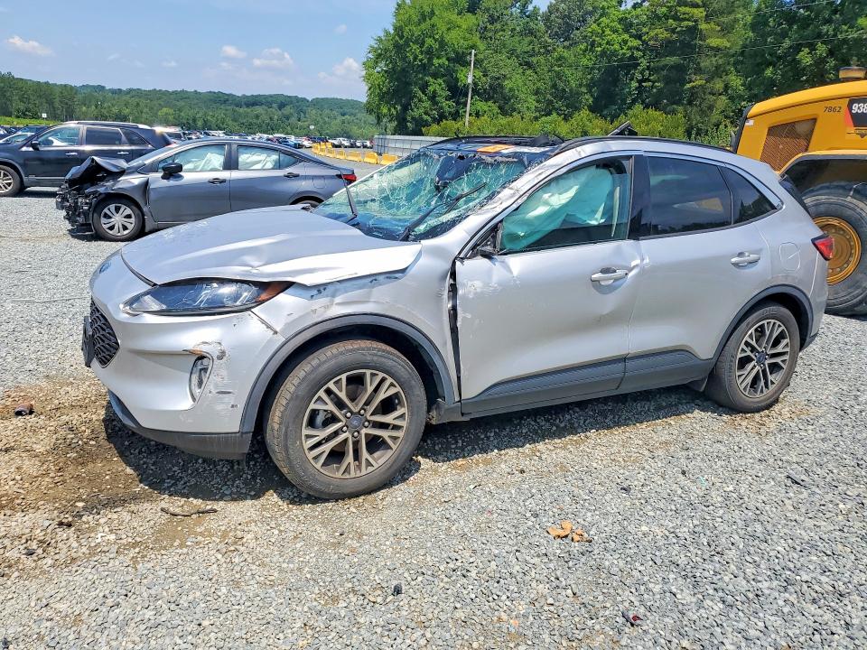2020 Ford Escape მანქანა იყიდება აუქციონზე, vin: 1FMCU9H93LUA89645, აუქციონის ნომერი: 60023456