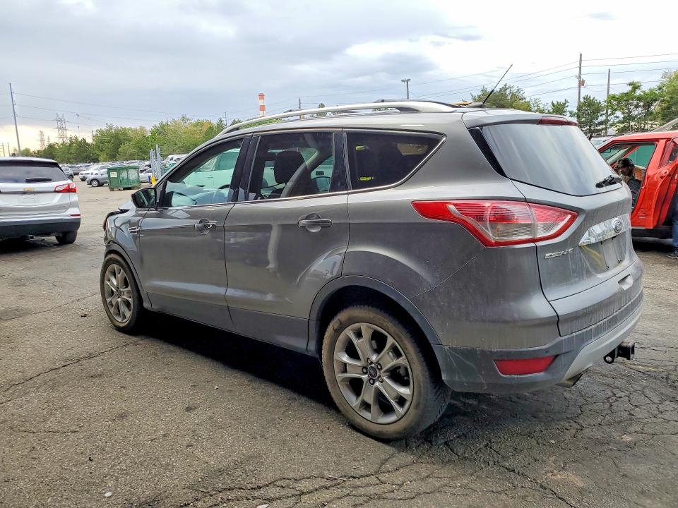 Продажа на аукционе авто 2014 Ford Escape, vin: 1FMCU9J90EUE12773, номер лота: 62825086