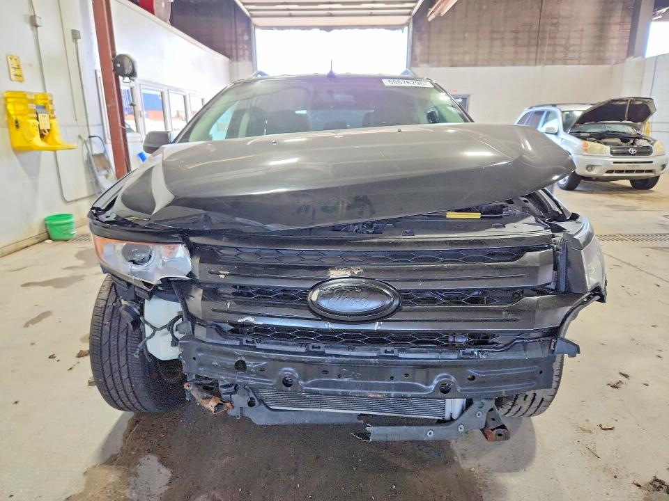 60676296 :رقم المزاد ، 2FMDK4GC4EBA65485 vin ، 2014 Ford Edge مزاد بيع