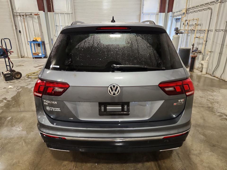 2018 Volkswagen Tiguan მანქანა იყიდება აუქციონზე, vin: 3VV2B7AX1JM105962, აუქციონის ნომერი: 61350116