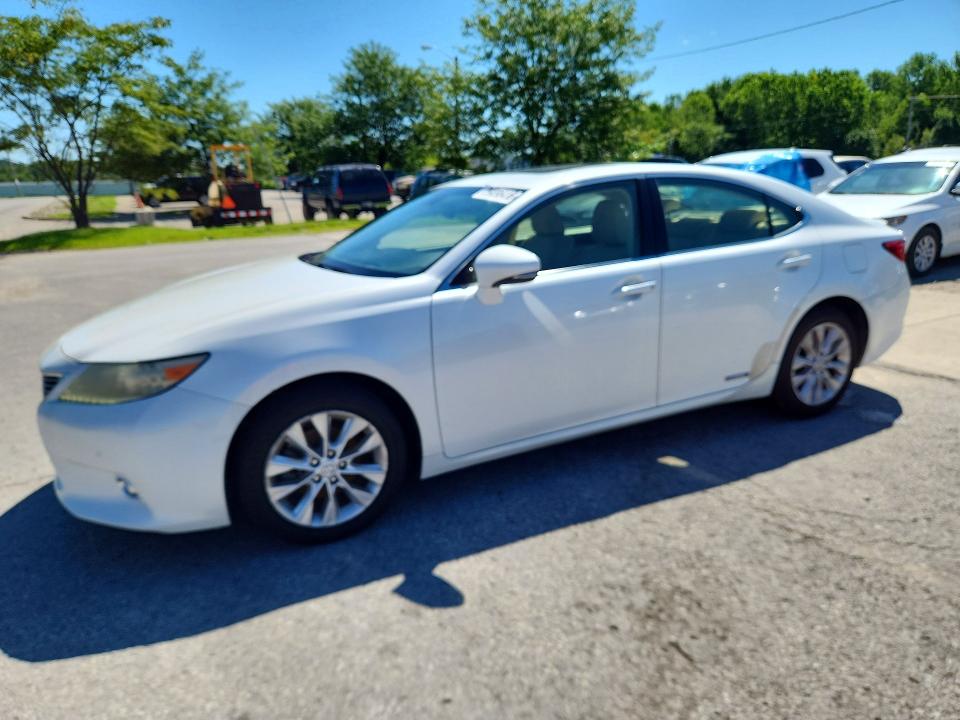 2013 Lexus Es მანქანა იყიდება აუქციონზე, vin: JTHBW1GG0D2019852, აუქციონის ნომერი: 59096416