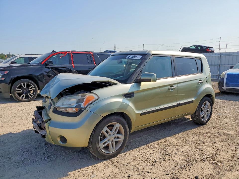 61139816 :رقم المزاد ، KNDJT2A21B7278522 vin ، 2011 Kia Soul مزاد بيع