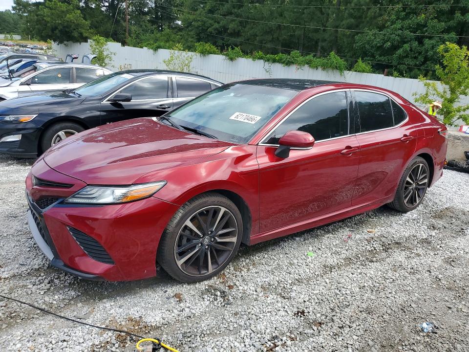 2018 Toyota Camry მანქანა იყიდება აუქციონზე, vin: 4T1B61HK9JU567316, აუქციონის ნომერი: 62170466