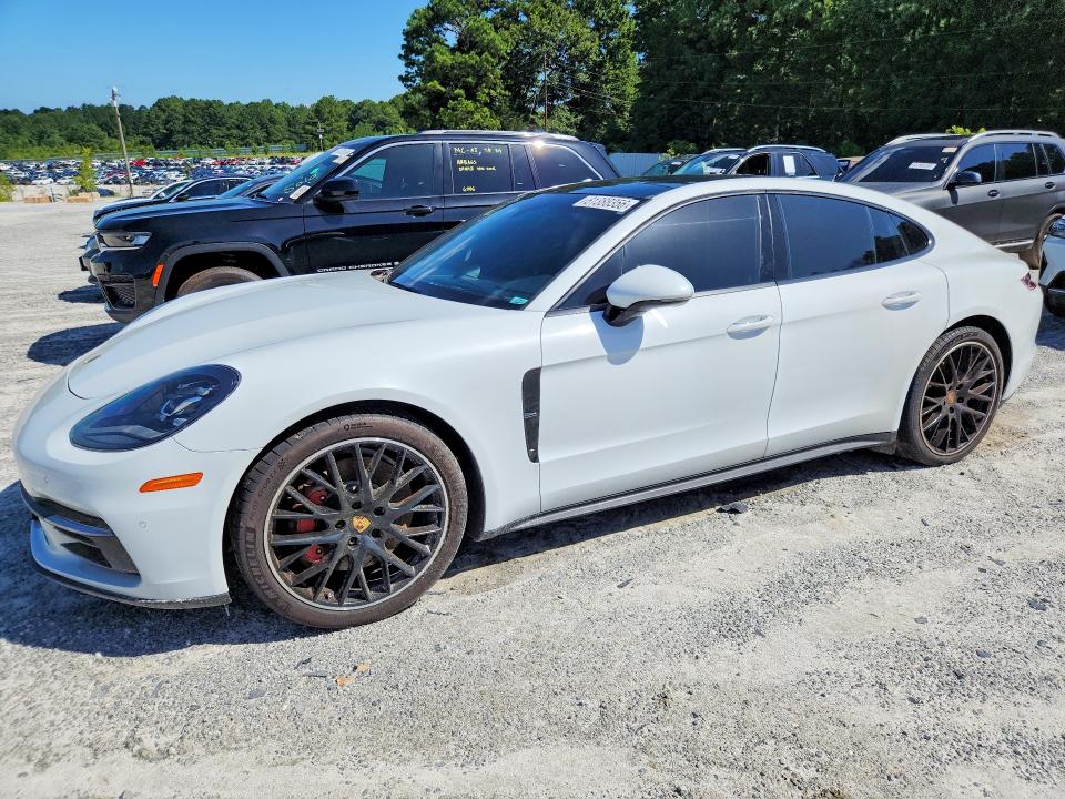 61388356 :رقم المزاد ، WP0AA2A74JL121042 vin ، 2018 Porsche Panamera مزاد بيع