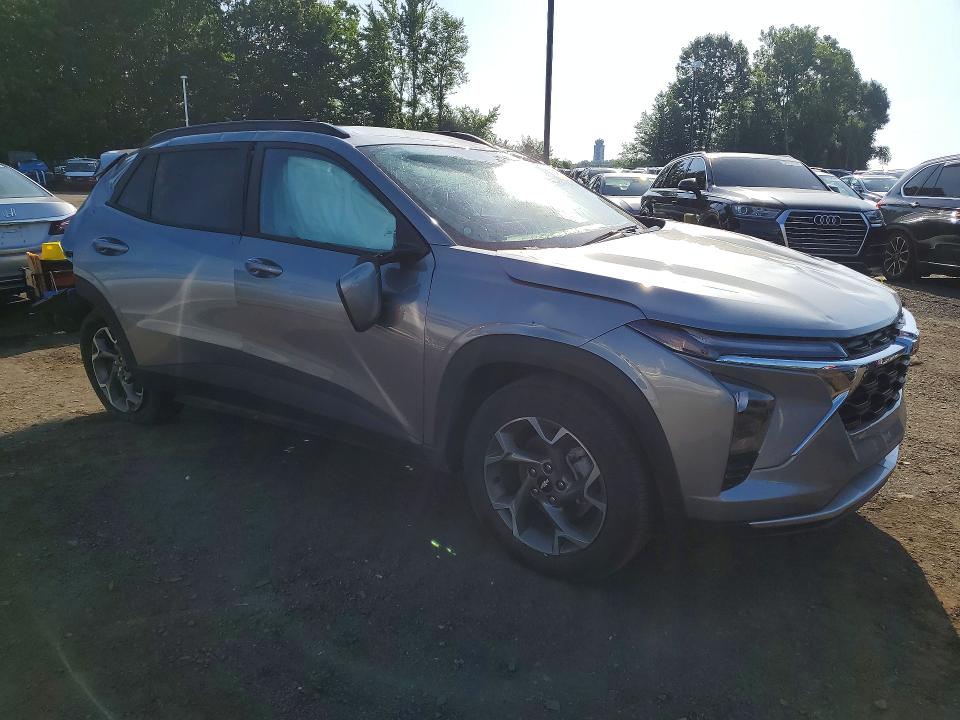 59585886 :رقم المزاد ، KL77LHEP2SC304052 vin ، 2025 Chevrolet Trax مزاد بيع