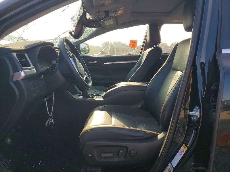 Продажа на аукционе авто 2019 Toyota Highlander, vin: 5TDJZRFH6KS611629, номер лота: 60361686