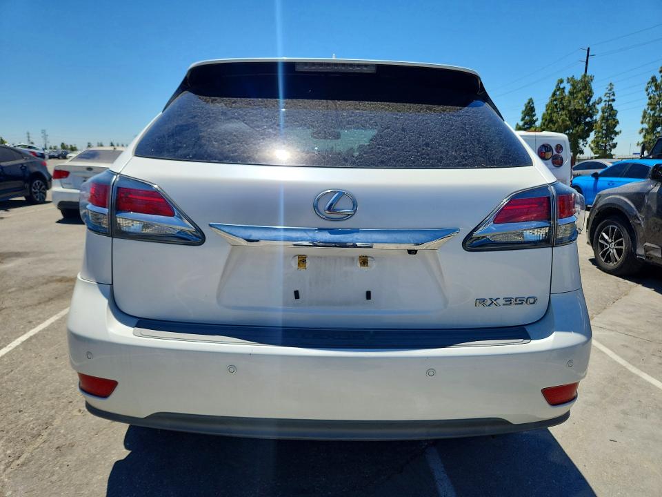 60440816 :رقم المزاد ، 2T2ZK1BA7FC175790 vin ، 2015 Lexus Rx مزاد بيع