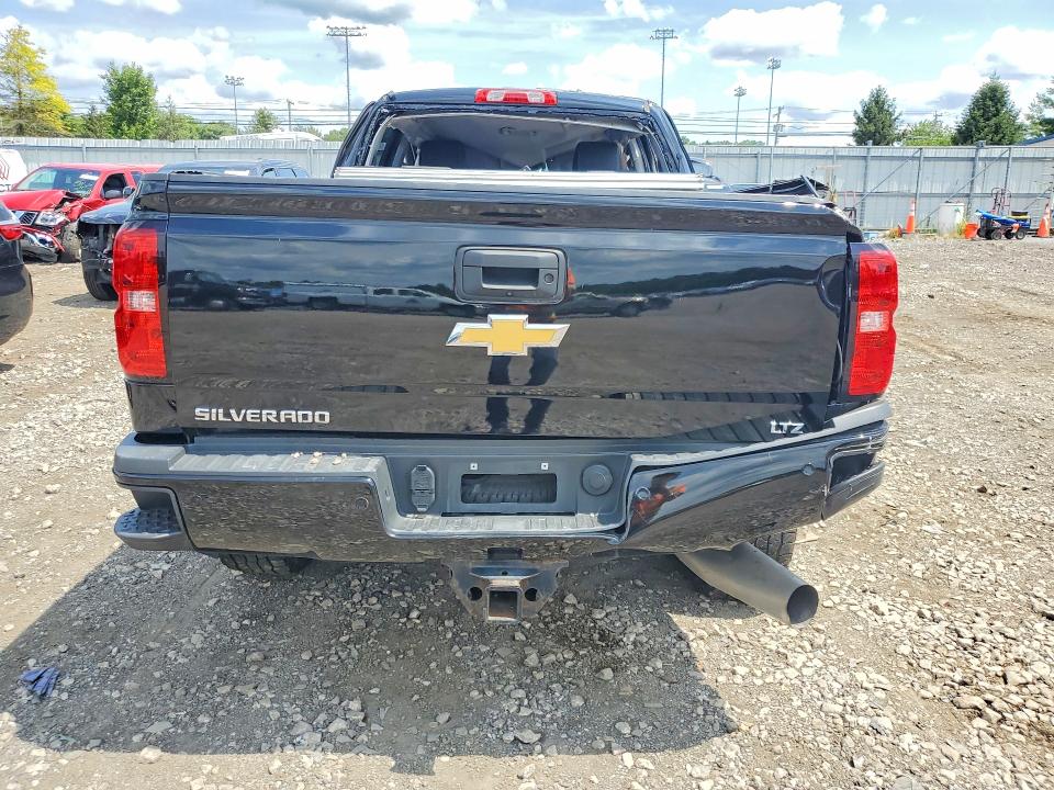61551486 :رقم المزاد ، 1GC1KWEY1JF202991 vin ، 2018 Chevrolet Silverado مزاد بيع
