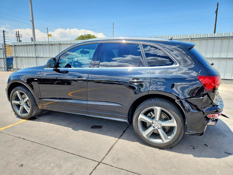 60445356 :رقم المزاد ، WA1D7AFP8HA037840 vin ، 2017 Audi Q5 مزاد بيع
