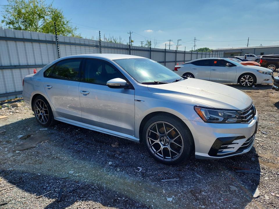2018 Volkswagen Passat მანქანა იყიდება აუქციონზე, vin: 1VWAA7A37JC030645, აუქციონის ნომერი: 60222596
