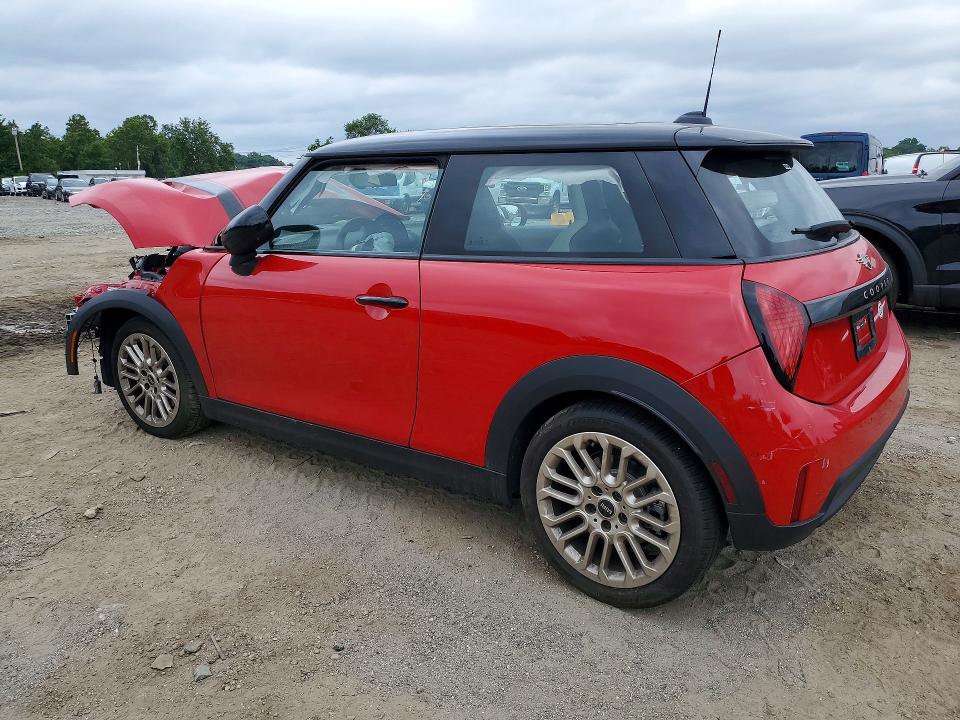 Продажа на аукционе авто 2025 Mini Cooper, vin: WMW13GD00S2W42463, номер лота: 61352756