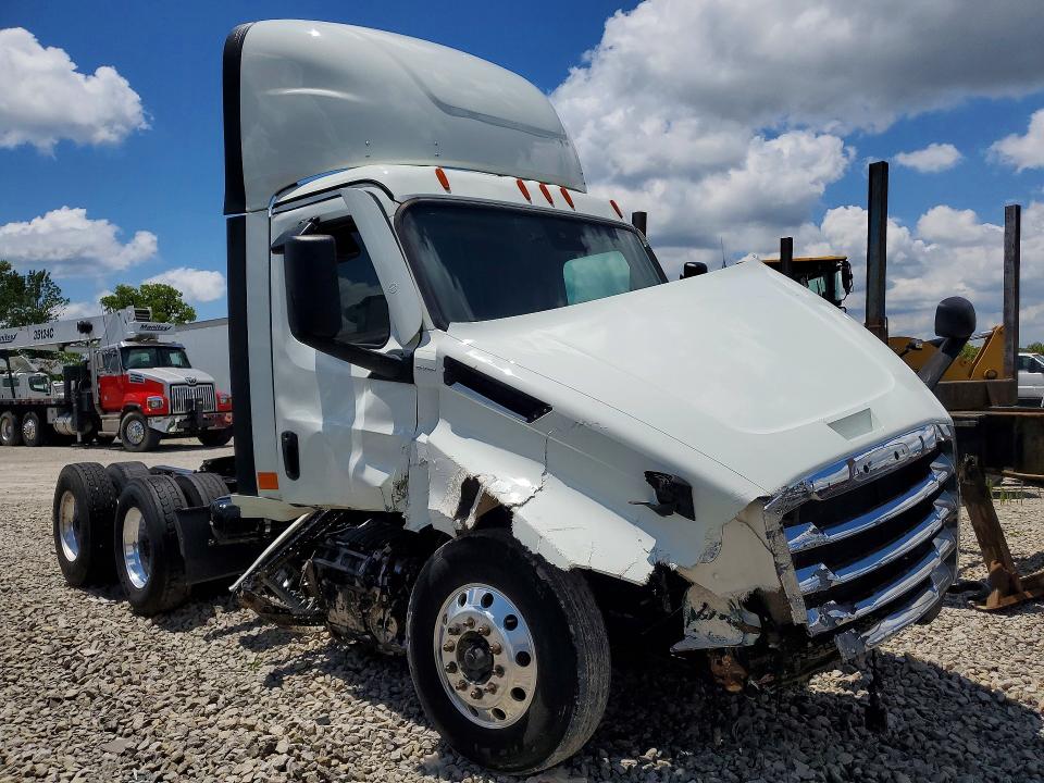 Продаж на аукціоні авто 2024 Freightliner Cascadia 126, vin: 3AKJHLDR6RSUS0085, номер лоту: 61124316