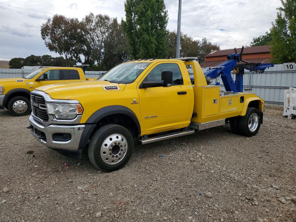 56209796 :رقم المزاد ، 3C7WRMBL8KG619770 vin ، 2019 Ram 5500 مزاد بيع