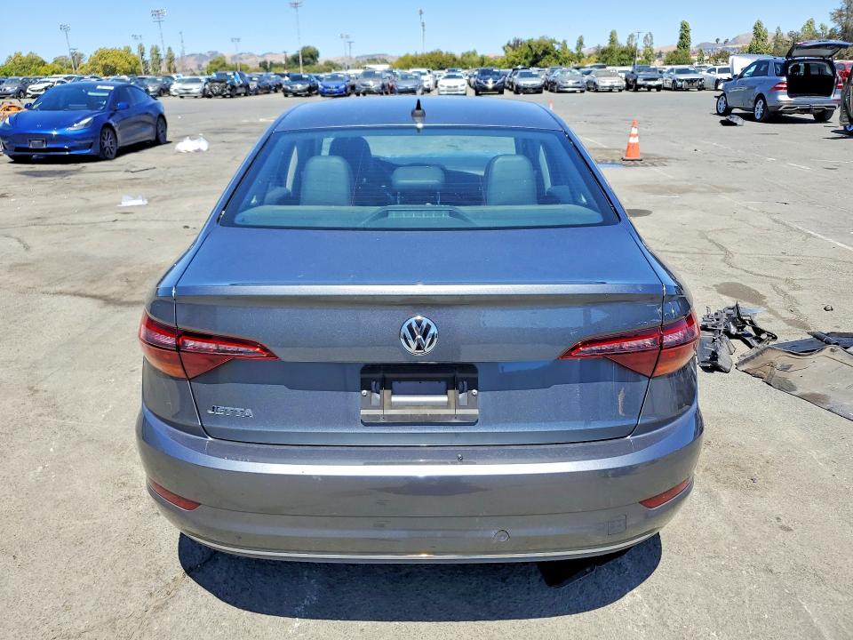 2019 Volkswagen Jetta მანქანა იყიდება აუქციონზე, vin: 3VWE57BUXKM255171, აუქციონის ნომერი: 60720326