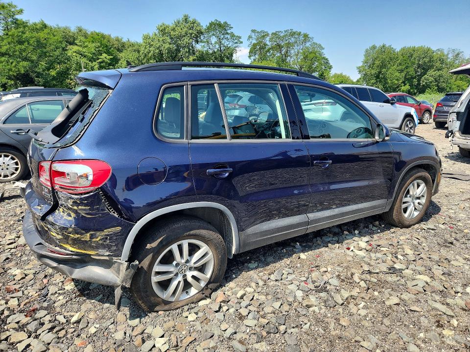 Aukcja sprzedaży 2016 Volkswagen Tiguan, vin: WVGBV7AX3GW577882, numer aukcji: 61709586