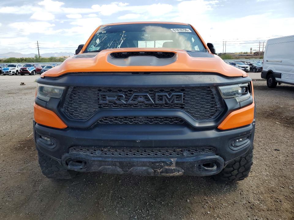 61810796 :رقم المزاد ، 1C6SRFU98NN149414 vin ، 2022 Ram 1500 مزاد بيع