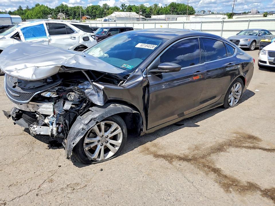 60184036 :رقم المزاد ، 1C3CCCABXFN632574 vin ، 2015 Chrysler 200 مزاد بيع